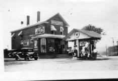 reids-ferry-corporation-store-previously-the-brick-company-store-img097