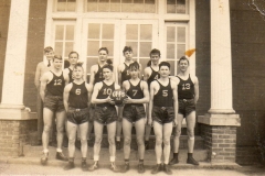 boys-basketball-team-1945-sonny-12-img672