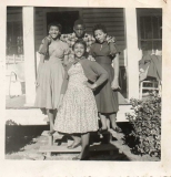 teenage-friends-mary-wilson-nacfront-center-l-r-burnett-graves-willie-b-flood-bernice-ensley-img374