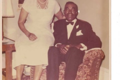 1-elnoria-j-fletcher-lee-cowling-sr-at-home-rhondea-c-williams-photo